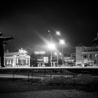 Ночь на площади Ленина :: Елена Берсенёва
