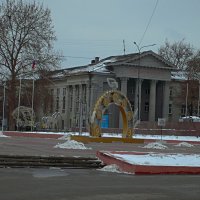 Дом Профсоюзов в Симферополе :: Валентин Семчишин
