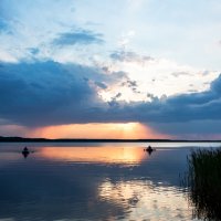 Закат на Рубском озере. :: Михаил 
