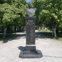 Новочеркасск. Памятник Францу де Воллану. :: Пётр Чернега