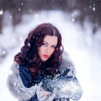 Агнешка и падающий снег :: Лешек C.Lark