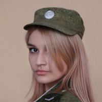 Портрет девушки в военной форме :: Наталья Преснякова