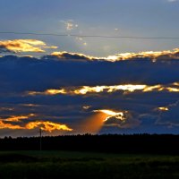 Луч в темном царстве :: Татьяна Перегудова 