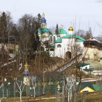Псково-Печерский монастырь :: Зуев Геннадий 