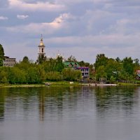 Левый берег Волги :: Анатолий Мо Ка