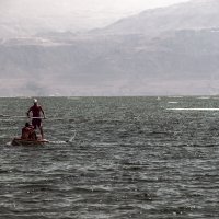 спасательная операция на Мертвом море :: Александр Липовецкий