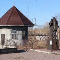 Памятник Петру и Февронии Муромским :: Нэля Лысенко