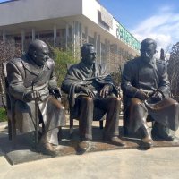 Памятник лидерам «большой тройки». Крым. :: Ольга Довженко