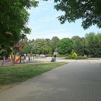 В парке  Тренёва :: Валентин Семчишин