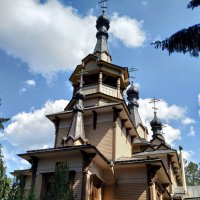 Фрагмент фасада церкви Серафима Саровского..... :: Наталия Павлова