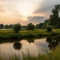 Внимая уходящему солнцу :: Николай Гирш