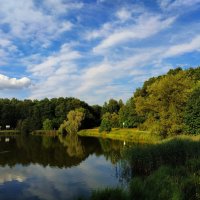 Самый большой пруд Измайловского парка :: Андрей Лукьянов