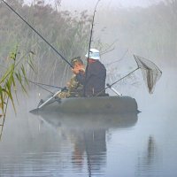 Рыбаки в тумане :: Владимир 