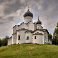 Псков, церковь Василия на Горке, 1413 г. :: Игорь Иванов