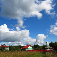 Облака над деревней :: Андрей Снегерёв