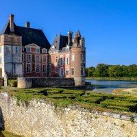 Замок Бюссьер (chateau de la Bussiere) :: Георгий А