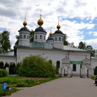 Пр. Воскресенский (Советский). Первый храм. :: Виктор Осипчук