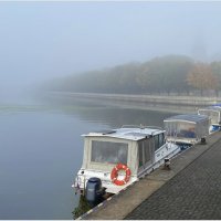 Туманное утро сентября. :: Валерия Комова