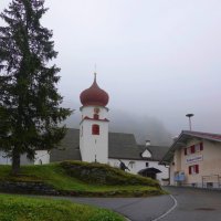 Утро туманное...Sankt Anton am Arlberg :: Galina Dzubina