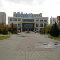 Сквер имени Ермакова. :: Радмир Арсеньев