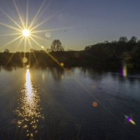 Солнце зайчиками жонглирует :: Сергей Цветков