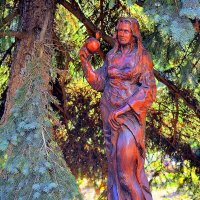 Афродита с яблоком раздора :: Ольга (crim41evp)