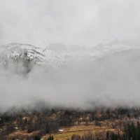 Альпийские горы в тумане (2) :: Георгий А