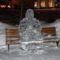 Ледяная скульптура на площади Дмитрова. :: Анатолий. Chesnavik.