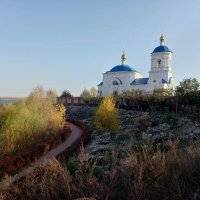 Казанский храм над Волгой :: марина ковшова 
