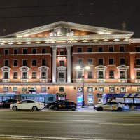 Реконструкция дома на Невском 68 :: Георгий А