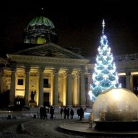 Рождественский вертеп и новогодняя ель у Казанского собора. :: Лия ☼