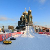 Храм в честь Воскресения Христова в парке Патриот :: Ninell Nikitina