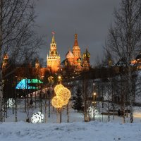 Москва. Взгляд из парка Зарядье... :: Наташа *****