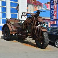 Каменск-Шахтинский. Супер мотоцикл. :: Пётр Чернега