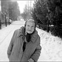 91 год...попросила денюжку на хлеб...дал... :: Александр Шимохин