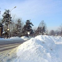 В пригородах снега ещё больше... :: Лия ☼