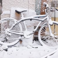 велосипед в снегу :: Анна Самара