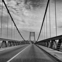 "По этому мосту перехожу я реку ту ..." :: Elena Ророva