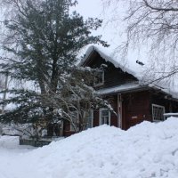 дома в снегу :: Сергей Кочнев