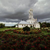 Вязьма.Одигитриевская церковь Ивановского монастыря :: Сергей 