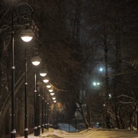 Лампочки в ряд :: Евгений Седов