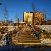 Март в городе :: Андрей Лукьянов