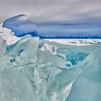 Северный Байкал. Прозрачный лёд. :: Татьяна Дубровина