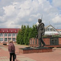 "Убейте войну, прокляните войну, люди Земли!" :: Анна Скляренко