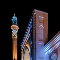 г. Шали - ночной вид мечети «Гордость мусульман» :: Георгий А