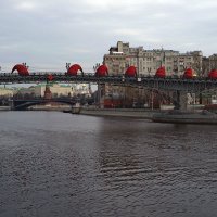 Патриарший мост :: Игорь Белоногов
