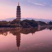 Пагода в городе Цзиньхуа, закат :: Дмитрий 