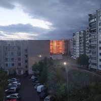 Рассвет в городе... :: Андрей Хлопонин