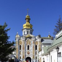 Троицкая надвратная церковь :: Vyacheslav Gordeev