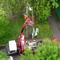 Замена электроопор в городе :: Ольга Довженко